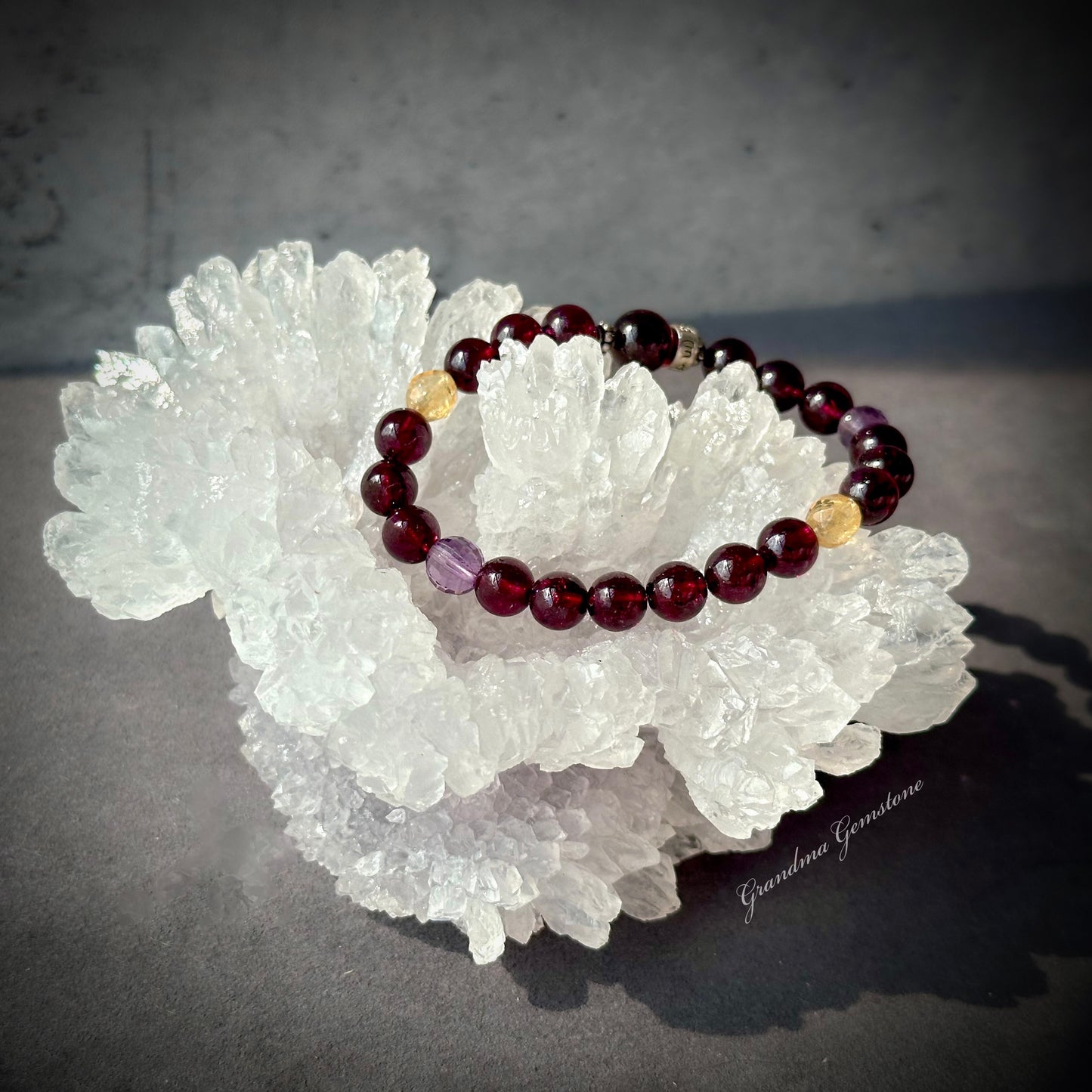 紫晶花 高頻紫水晶原礦 #017 Unique Amethyst Flower Cluster