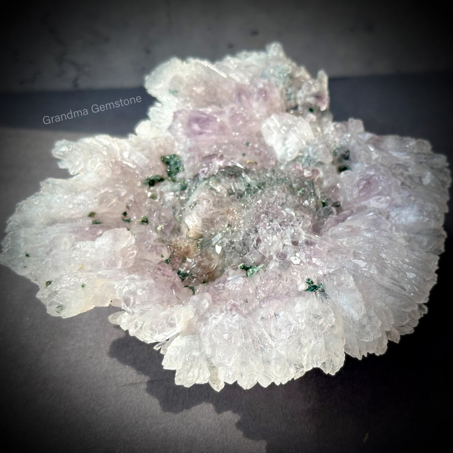 紫晶花 高頻紫水晶原礦 Unique Ameythst Flower Cluster