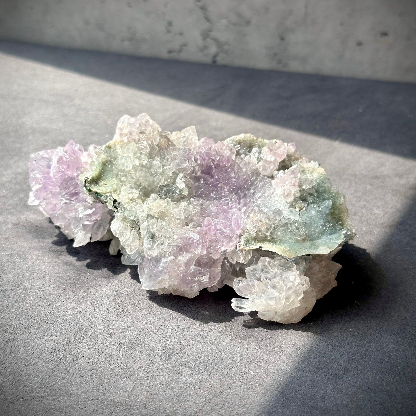 紫晶花 高頻紫水晶原礦 #012 Unique Amethyst Flower Cluster