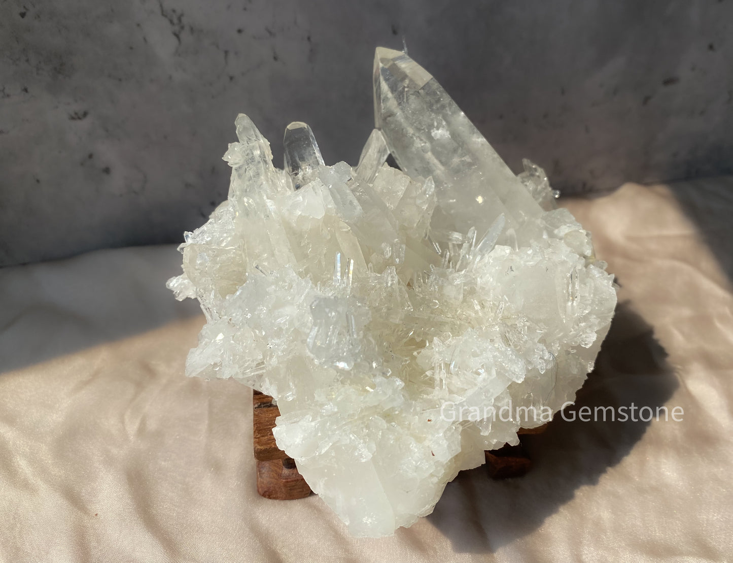 白水晶晶簇 Rock Crystal Cluster