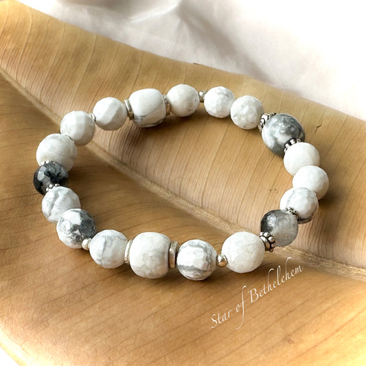 star of bethelehem, white turquoise 白松石 howlite