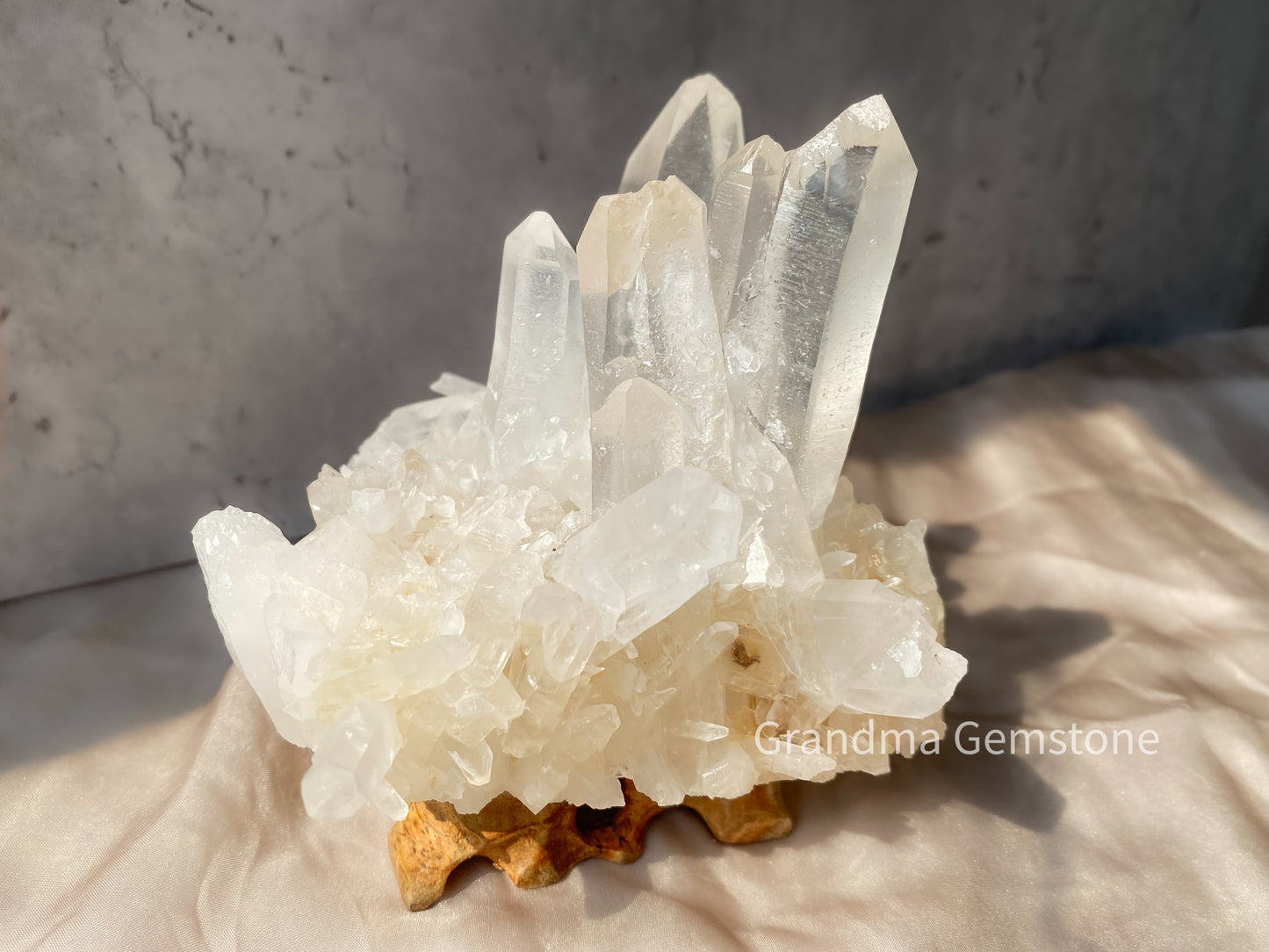 白水晶晶簇 Rock Crystal Cluster