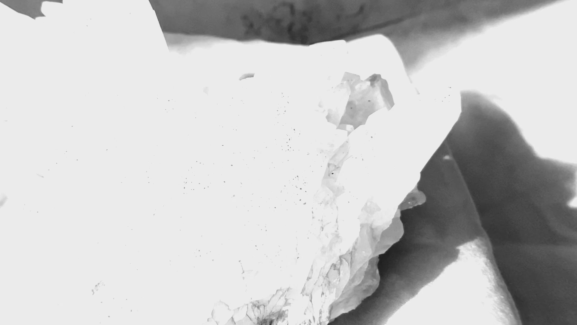 草莓白水晶晶簇 Strawberry Rose Quartz in Rock Crystal Cluster